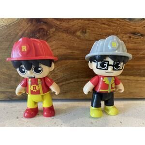 Ryan's World Firefighter And Construction 2019 Set of 2‎